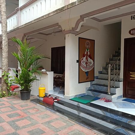 Anby Beach Resort Kovalam Esterno foto